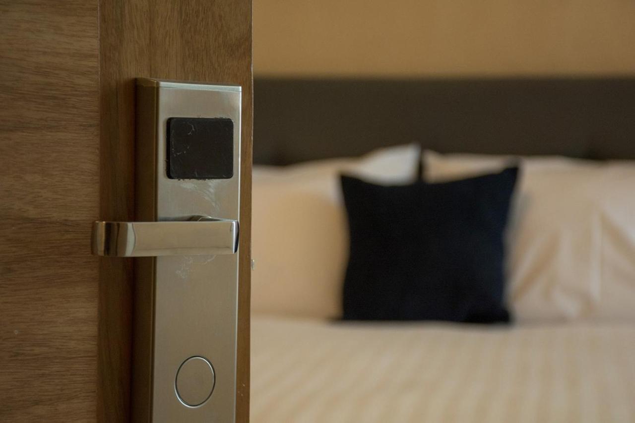 Hotel Siena Pénjamo エクステリア 写真